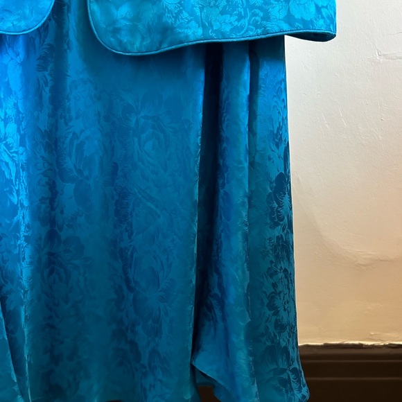 Vintage Maggy London Blue Silk two piece jacket and skirt - Picture 6 of 7